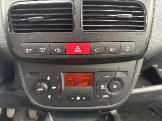 Fiat Doblo 1.6 MultiJet SX (Bedrijfsauto 5-dr.) picture 20