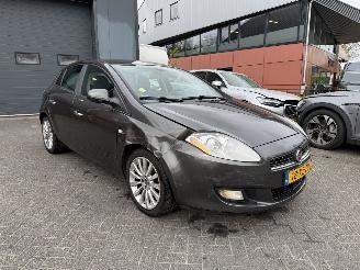 Fiat Bravo 1.4 T-Jet Emotion (Hatchback 5-dr.) picture 7