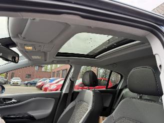 Opel Corsa 1.0 Turbo Cosmo PANORAMADAK  (Hatchback 5-dr.) picture 20