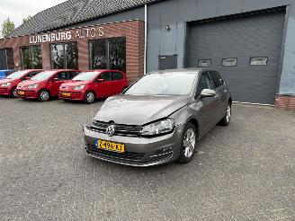 Unfallwagen Volkswagen Golf 1.2 TSI Trendline 2014/9