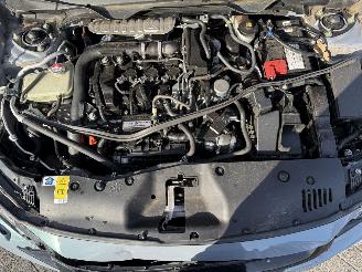 Honda Civic 1.0 i-VTEC Elegance AUTOMAAT  PANORAMADAK  (Hatchback 5-dr.) picture 23