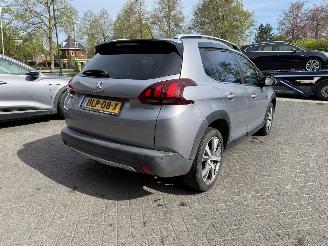 Peugeot 2008 1.2 PureTech  AUTOMAAT Allure  CROSSWAY  (SUV 5-dr.) picture 5