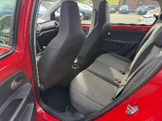 Volkswagen Up! 1.0 move up! BlueMotion picture 13