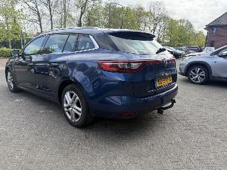 Renault Mégane 1.5 dCi Eco2 Zen picture 3
