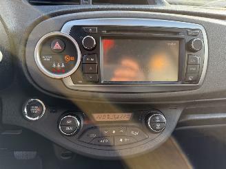 Toyota Yaris 1.3 VVT-i Dynamic AUTOMAAT  (Hatchback 5-dr.) picture 24
