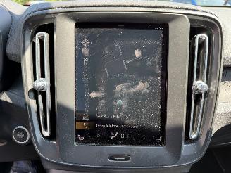 Volvo XC40 1.5 T2 Essential  AUTOMAAT (SUV 5-dr.) picture 25