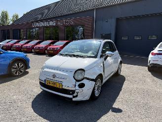 skadebil auto Fiat 500 1.2 Lounge (Hatchback 3-dr.) 2009/1