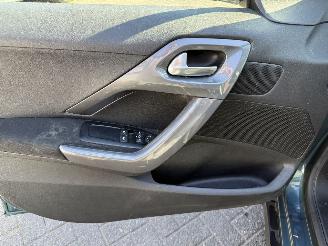 Peugeot 2008 1.2 PureTech AUTOMAAT PANORAMDAK  Blue Lion (SUV 5-dr.) picture 22