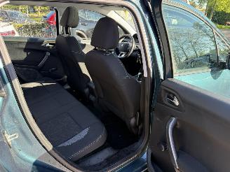 Peugeot 2008 1.2 PureTech AUTOMAAT PANORAMDAK  Blue Lion (SUV 5-dr.) picture 17