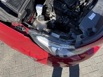 Peugeot 2008 1.2 PureTech Blue Lion (SUV 5-dr.) picture 24