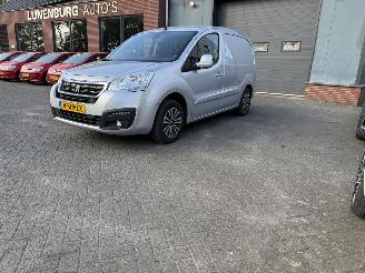 Peugeot Partner 120 1.6 BlueHDi 100 L1 Pro NAVIGATIE  AIRCO picture 32