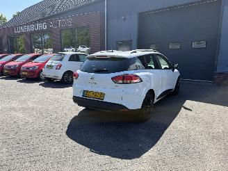 Voiture accidenté Renault Clio 0.9 TCe Expression 2015/10