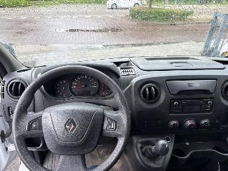 Renault Master T35 2.3 dCi L3H3 KM: 130602 Ideaal voor ombouw tot Paardenwagen of Camper picture 23