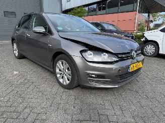 Volkswagen Golf 1.0 TSI Business Edition Connected picture 7