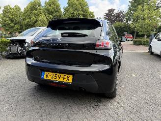 Peugeot 208 1.2 PureTech Active (Hatchback 5-dr.) picture 4