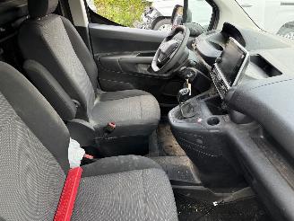 Peugeot Partner 1.5 BlueHDI Premium picture 17