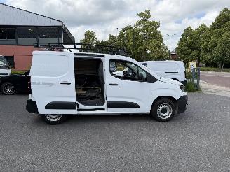 Peugeot Partner 1.5 BlueHDI Premium picture 15