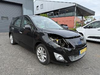 Renault Grand-scenic 2.0 Privilege   AUTOMAAT LEER picture 7