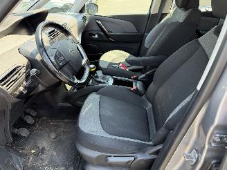 Citroën C4-picasso 1.6 BlueHDi 7 PERSOONS Business picture 24