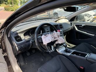 Volvo V-60 2.0 T3 Nordic+ (Stationwagen 5-dr.) picture 16