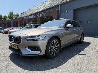 skadebil auto Volvo V-60 2.0 B3 Inscription AUTOMAAT PANORAMADAK  (Stationwagen 5-dr.) 2021/5