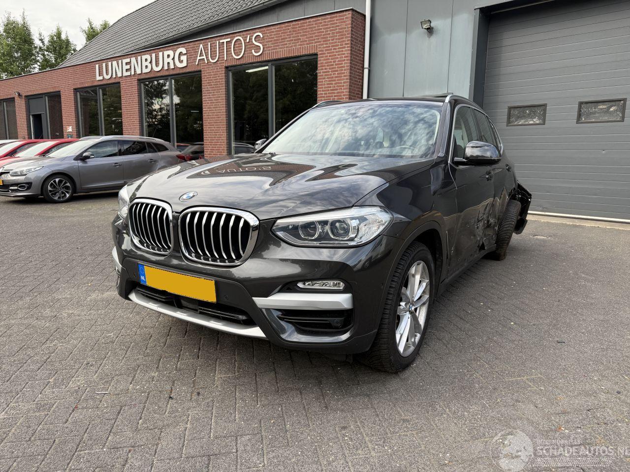 BMW X3 xDrive30i High Executive AUTOMAAT PANORAMADAK (SUV 5-dr.)