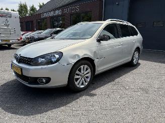 damaged passenger cars Volkswagen Golf 1.2 TSI Highline BlueMotion 2012/3