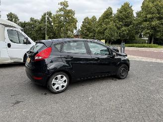 Ford Fiesta 1.25 Champion (Hatchback 5-dr.) picture 31