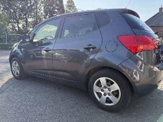 Kia Venga 1.4 CVVT 20th Anniversary (MPV 5-dr.) picture 33