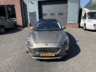 Ford Focus 1.0 EcoBoost Titanium Business picture 9