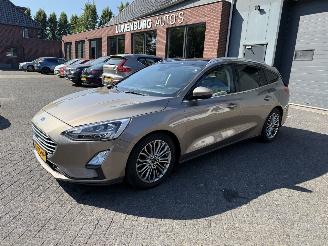Auto incidentate Ford Focus 1.0 EcoBoost Titanium Business 2019/10