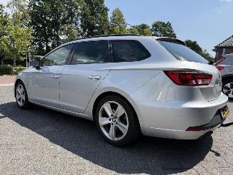 Seat Leon 1.8 TSI FR (Stationwagen 5-dr.) picture 3
