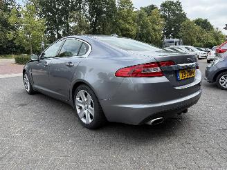 Voiture accidenté Jaguar XF 3.0 V6 Premium Luxury (Sedan 4-dr.) 2008/3