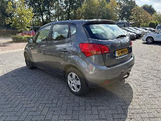 Kia Venga 1.6 CVVT Comfort Pack  AUTOMAAT  (MPV 5-dr.) picture 5