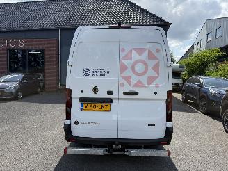 Renault Master T35 L2H2 Extra long range 87 kWh picture 3