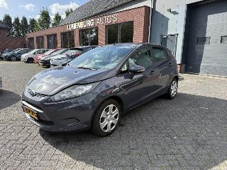 krockskadad bil auto Ford Fiesta 1.25 Limited  AIRCO (Hatchback 5-dr.) 2011/1