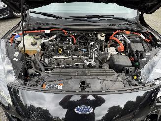 Ford Kuga 2.5 PHEV ST-Line X (SUV 5-dr.) picture 11