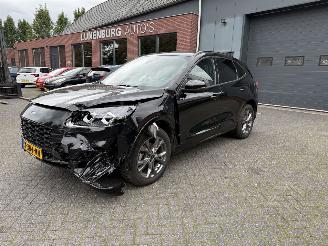 krockskadad bil auto Ford Kuga 2.5 PHEV ST-Line X (SUV 5-dr.) 2022/9