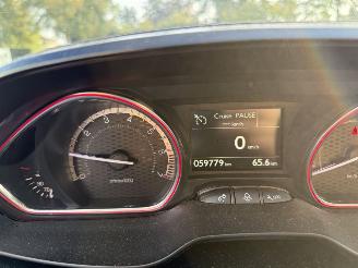 Peugeot 2008 1.2 PureTech GT-line (SUV 5-dr.) picture 26