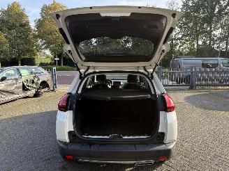Peugeot 2008 1.2 PureTech GT-line (SUV 5-dr.) picture 18