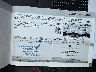 Peugeot 2008 1.2 PureTech GT-line (SUV 5-dr.) picture 28