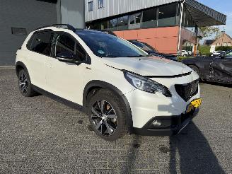 Peugeot 2008 1.2 PureTech GT-line (SUV 5-dr.) picture 7