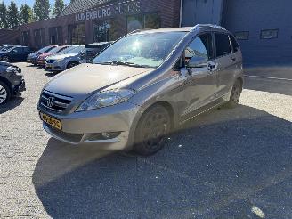 Damaged car Honda Fr-v 1.8i Lifestyle (MPV 5-dr.) 2008/5
