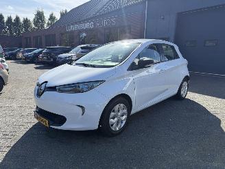 Tweedehands auto Renault Zoé R90 Life 41 kWh KOOPACCU  SOH 86% (Hatchback 5-dr.) 6157 EURO EX BTW 2018/11