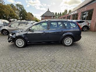 Ford Focus 1.8 Limited (Stationwagen 5-dr.) picture 6