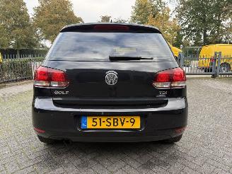 Volkswagen Golf 1.6 TDI Highline BlueMotion picture 8
