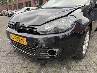 Volkswagen Golf 1.6 TDI Highline BlueMotion picture 19
