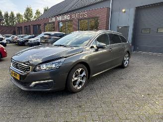 Vaurioauto  passenger cars Peugeot 508 1.6 e-THP  AUTOMAAT Blue Lease Executive 2016/3