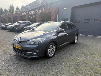 uszkodzony samochody osobowe Renault Mégane 1.2 TCe Limited 2015/11
