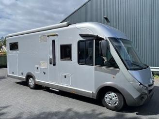 Schade camper Carthago  Chic E-Line I 50 Yachting 3.0L 177PK AUT 2015/3